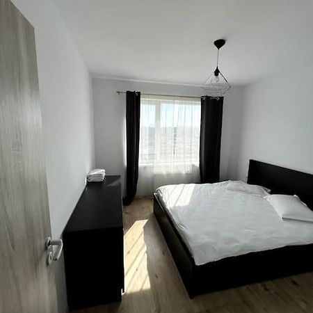 Apartment Teodor Braşov Esterno foto